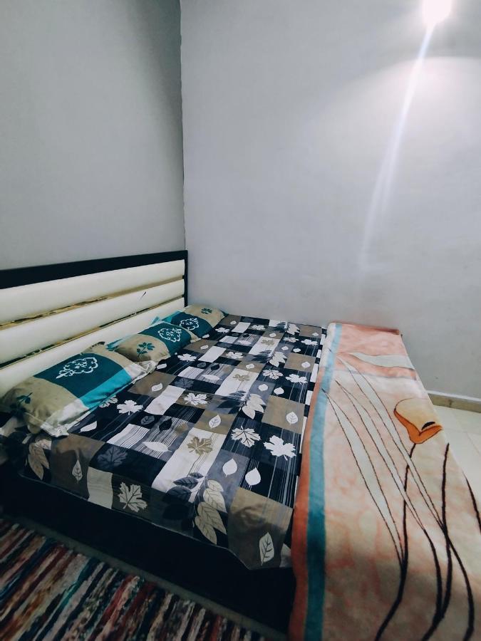 Kalpeshwar Homestay Удджайн Экстерьер фото