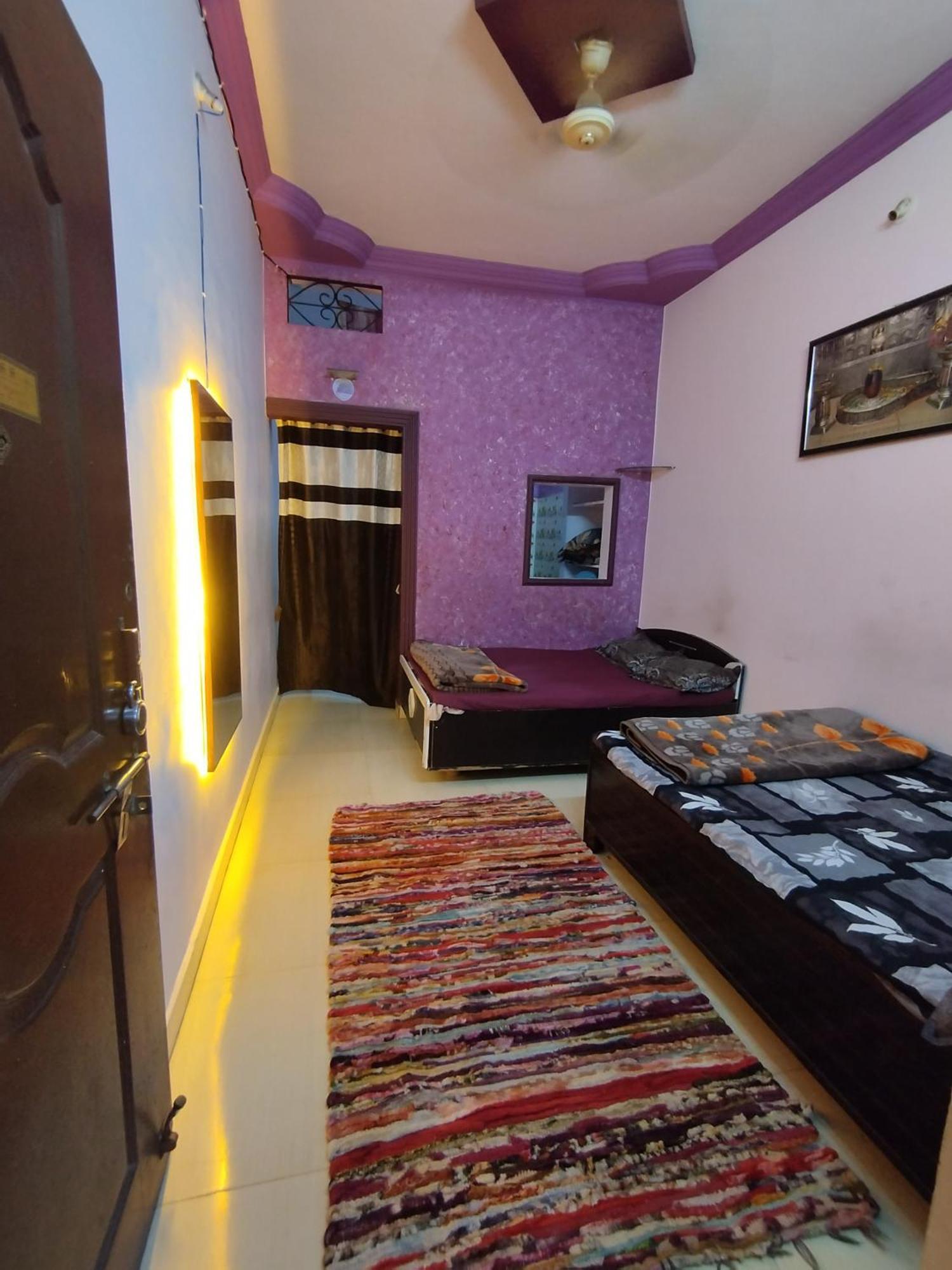 Kalpeshwar Homestay Удджайн Экстерьер фото